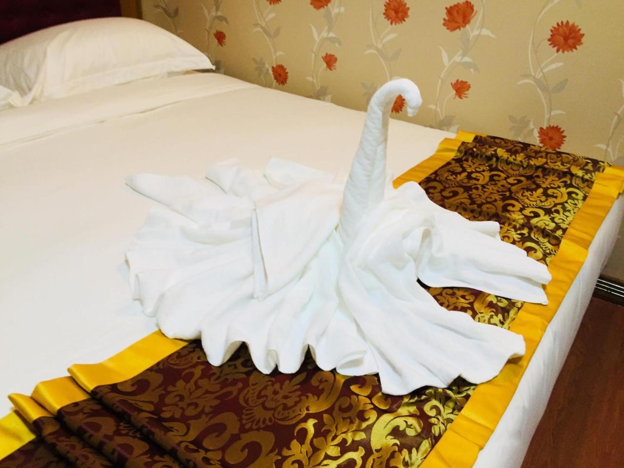 C & Y Hotel Yangon Eksteriør bilde
